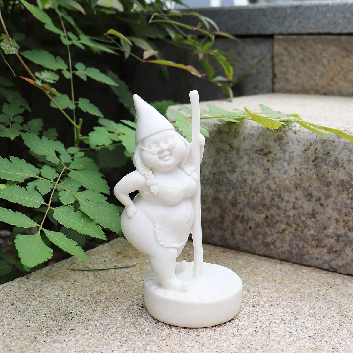 Paint Your Own Garden Gnome Statues, Unpainted Pole Dancing Gnome Statue, Unpainted DIY Gnome Figurines, Funny Outdoor Gnome Figure, Dancing Lady Gnome Statue(6.7"/17 Cm)